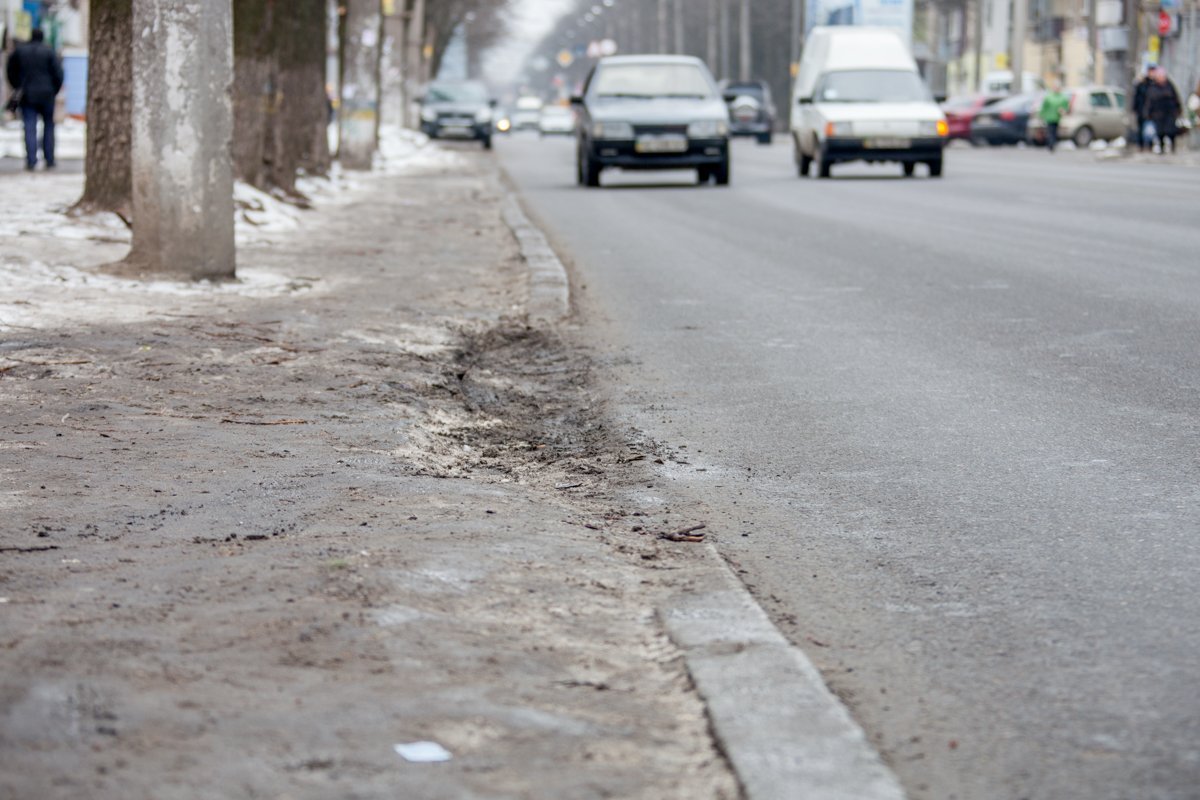 Утонувший бордюр