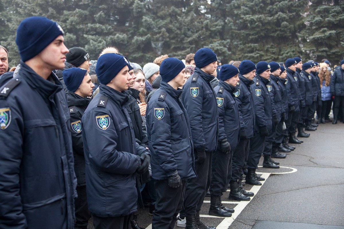 Уже охраняют общественный порядок в период массового мероприятия Уже охраняют общественный порядок в период массового мероприятия