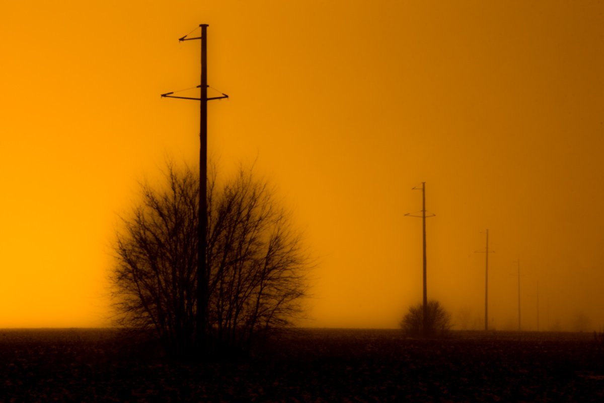 Многие об этом забывают, в силу ежедневного «общения» с электроэнергией Многие об этом забывают, в силу ежедневного «общения» с электроэнергией