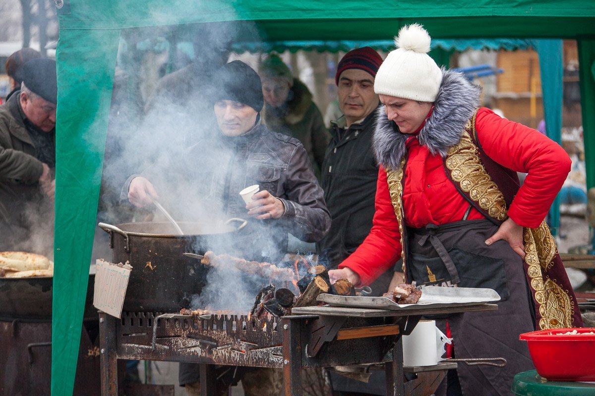 На мероприятии можно было поживиться блюдами полевой кухни