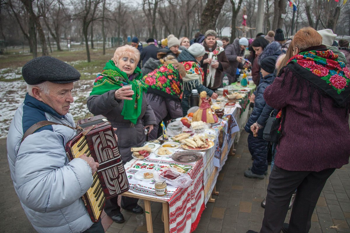 Бабушки пели песни