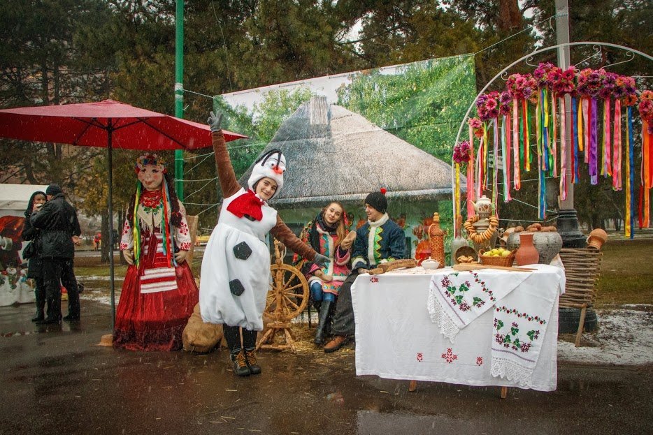 Веселый праздник Масленицы Веселый праздник Масленицы