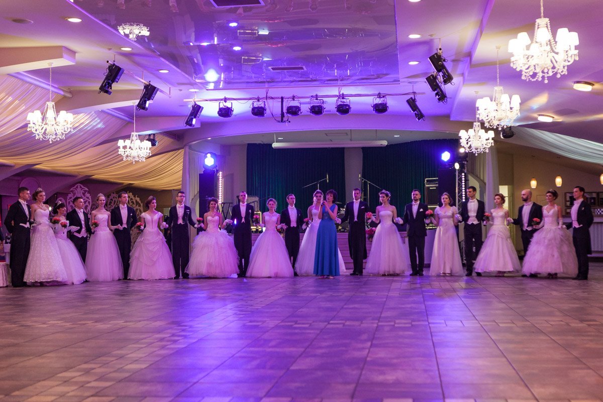 Парам нужно было много практиковаться в танцах Парам нужно было много практиковаться в танцах