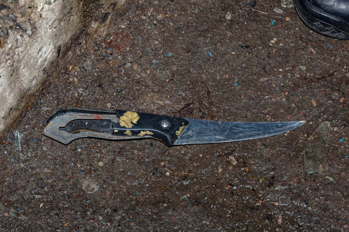 Нож, с которым бегал парень