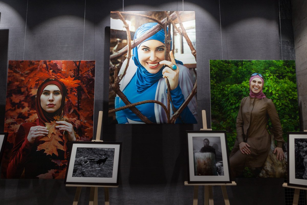 Удивительные глаза Амины Окуевой Удивительные глаза Амины Окуевой