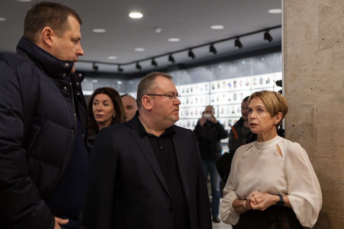 Мать Амины с гордостью рассказывала об истории каждого фото своей дочери Мать Амины с гордостью рассказывала об истории каждого фото своей дочери