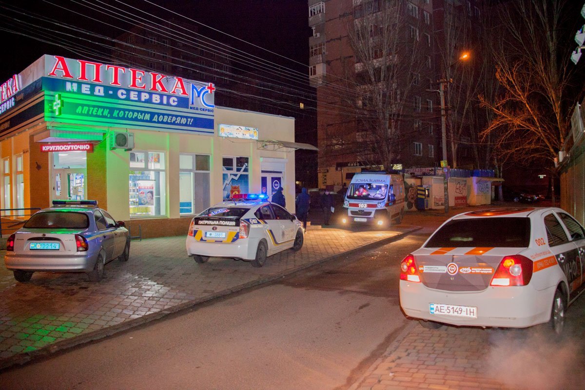 Сейчас следственно-оперативная группа изучает оба события Сейчас следственно-оперативная группа изучает оба события