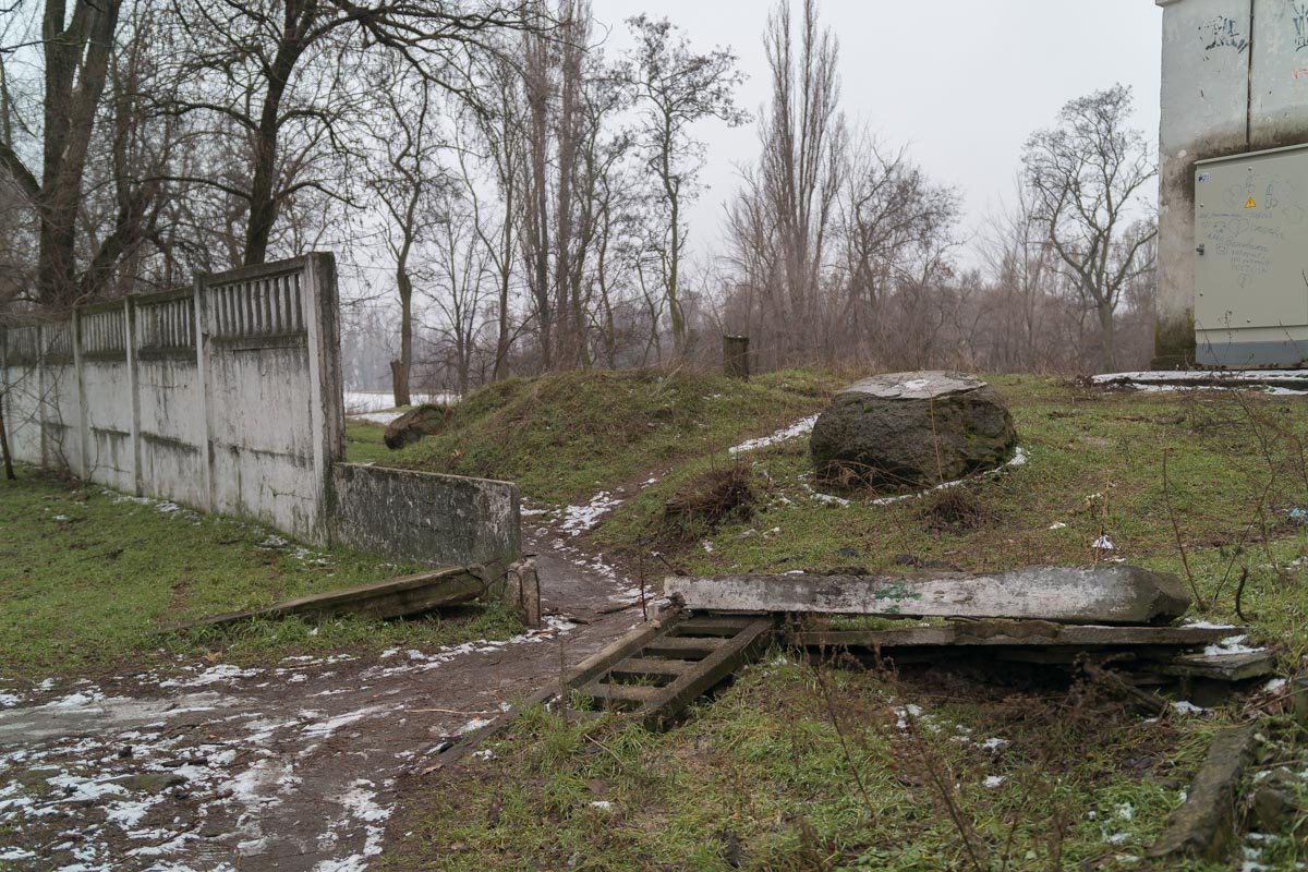 Здесь можно чувствовать лишь запах поражения