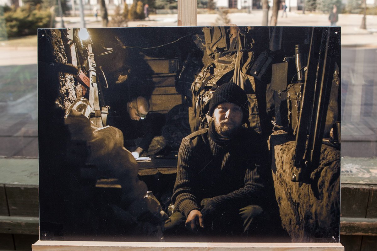 На выставке показаны герои Майдана и события, которые происходили в Киеве 4 года назад На выставке показаны герои Майдана и события, которые происходили в Киеве 4 года назад