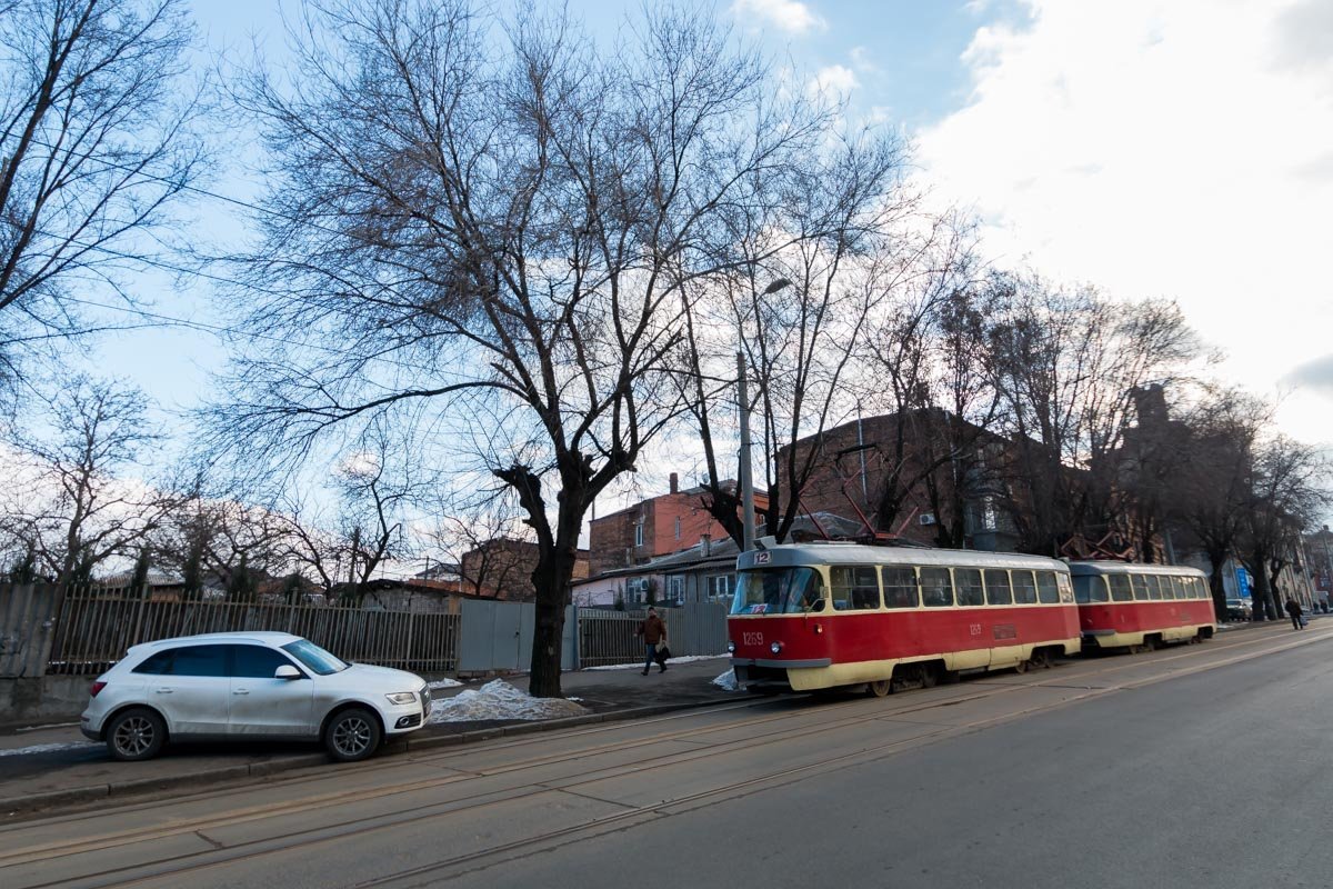 Потраченное время пассажирам трамвая №12 явно никто не вернет