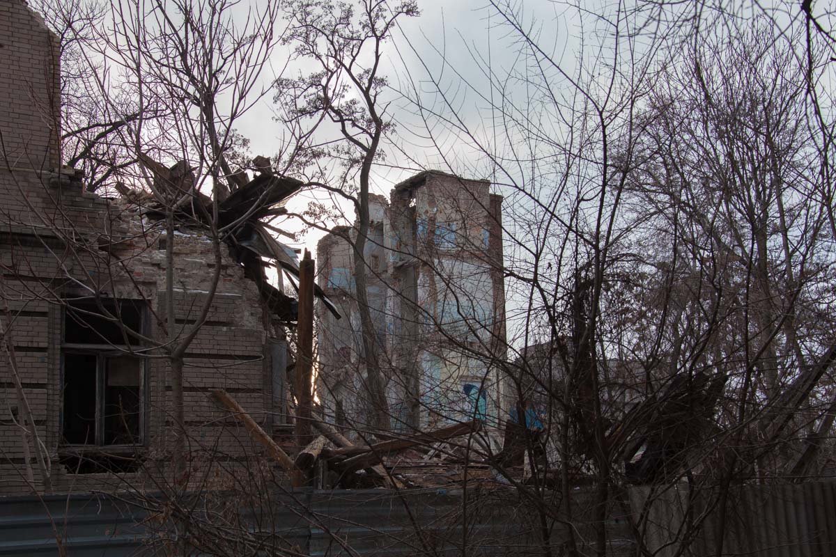 Руины города