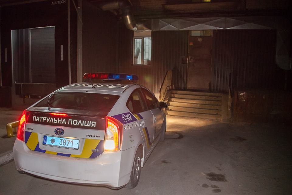 21 февраля в квартире на улице Роторной обнаружили тело повешенного мужчины 21 февраля в квартире на улице Роторной обнаружили тело повешенного мужчины