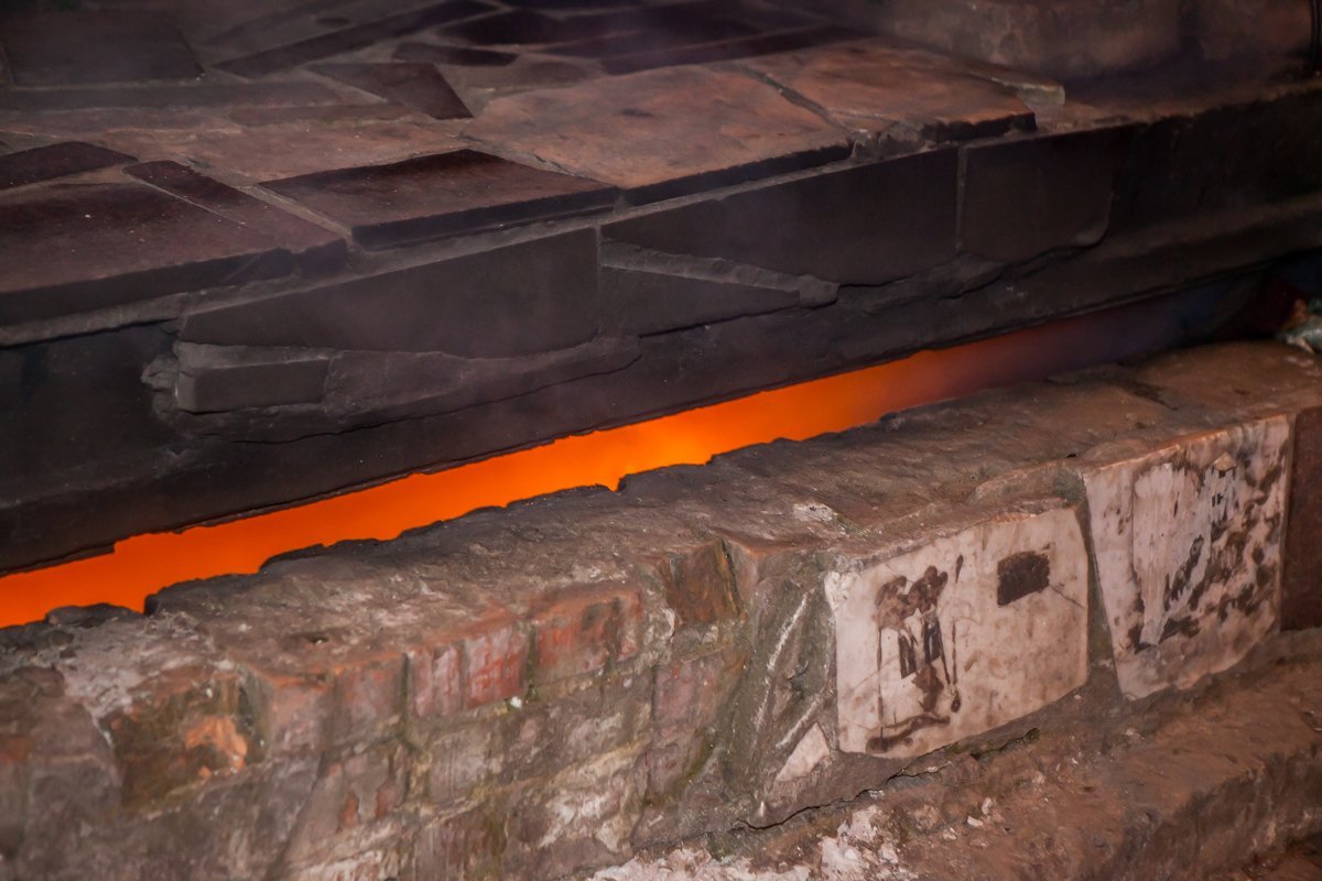 Сообщение о пожаре поступило на линию в 2:30