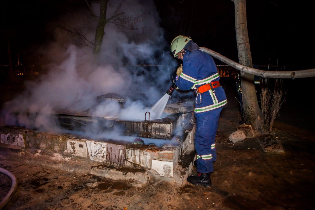 Потушить пожар удалось в 3:00