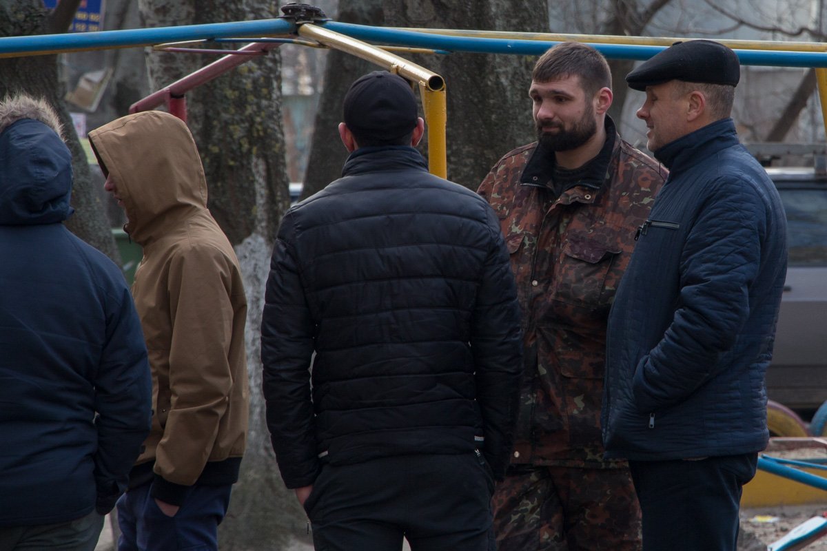 Виктория Кондрашова, юрист нового владельца квартиры, рассказала, что предыдущие хозяева жилья приобрели его в ипотеку, однако не совершали выплаты