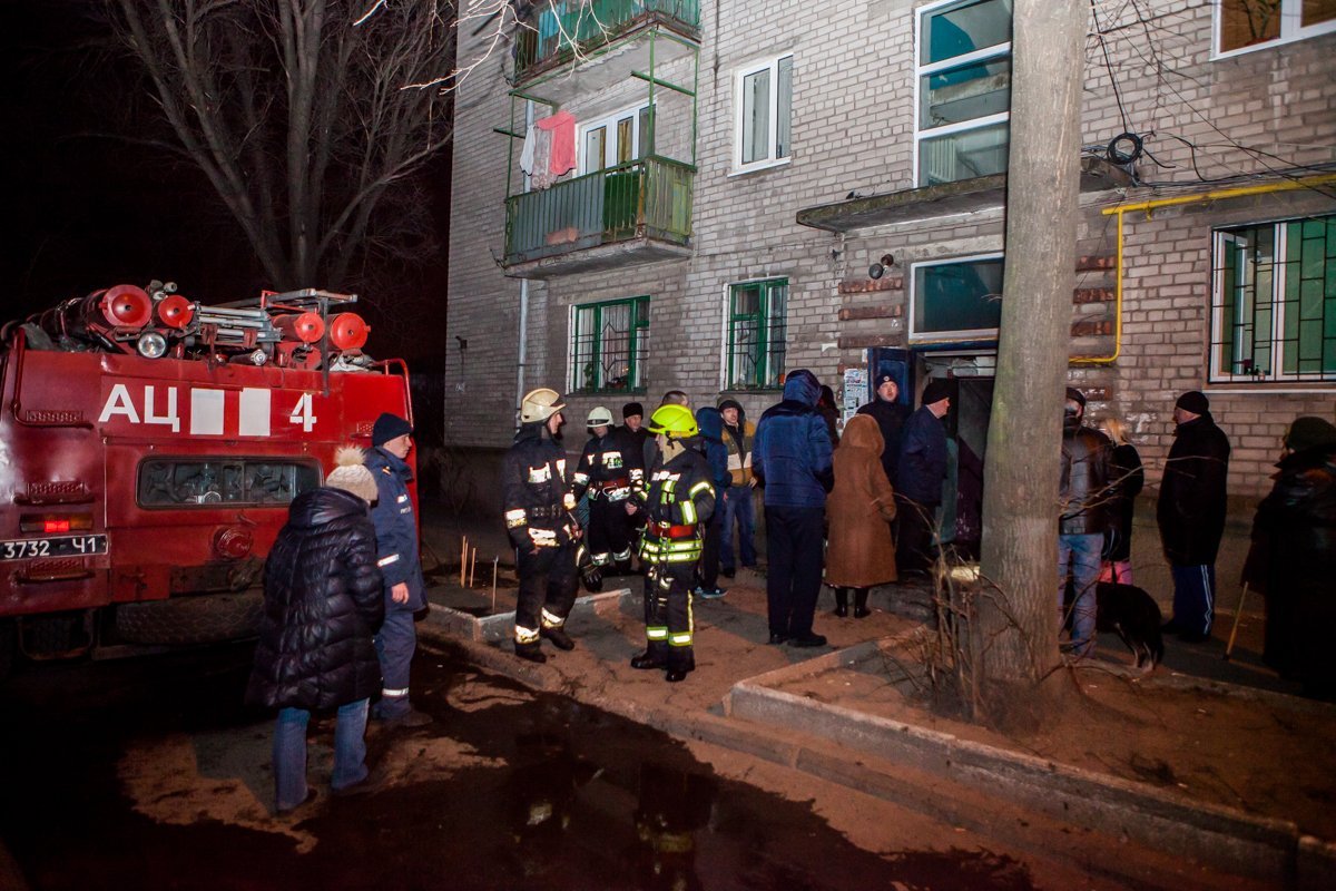 Пожар возник в подвале дома №8