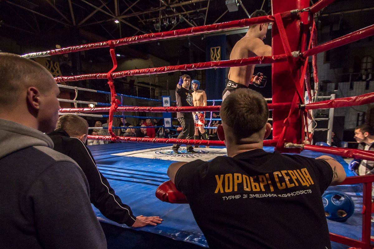 Самое эффективное средство от депрессии — бойцовский ринг