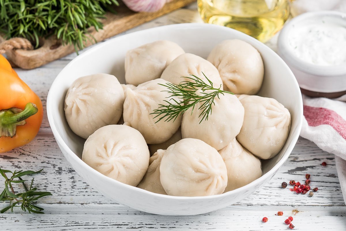 Хинкали- невероятно вкусное грузинское блюдо Хинкали- невероятно вкусное грузинское блюдо