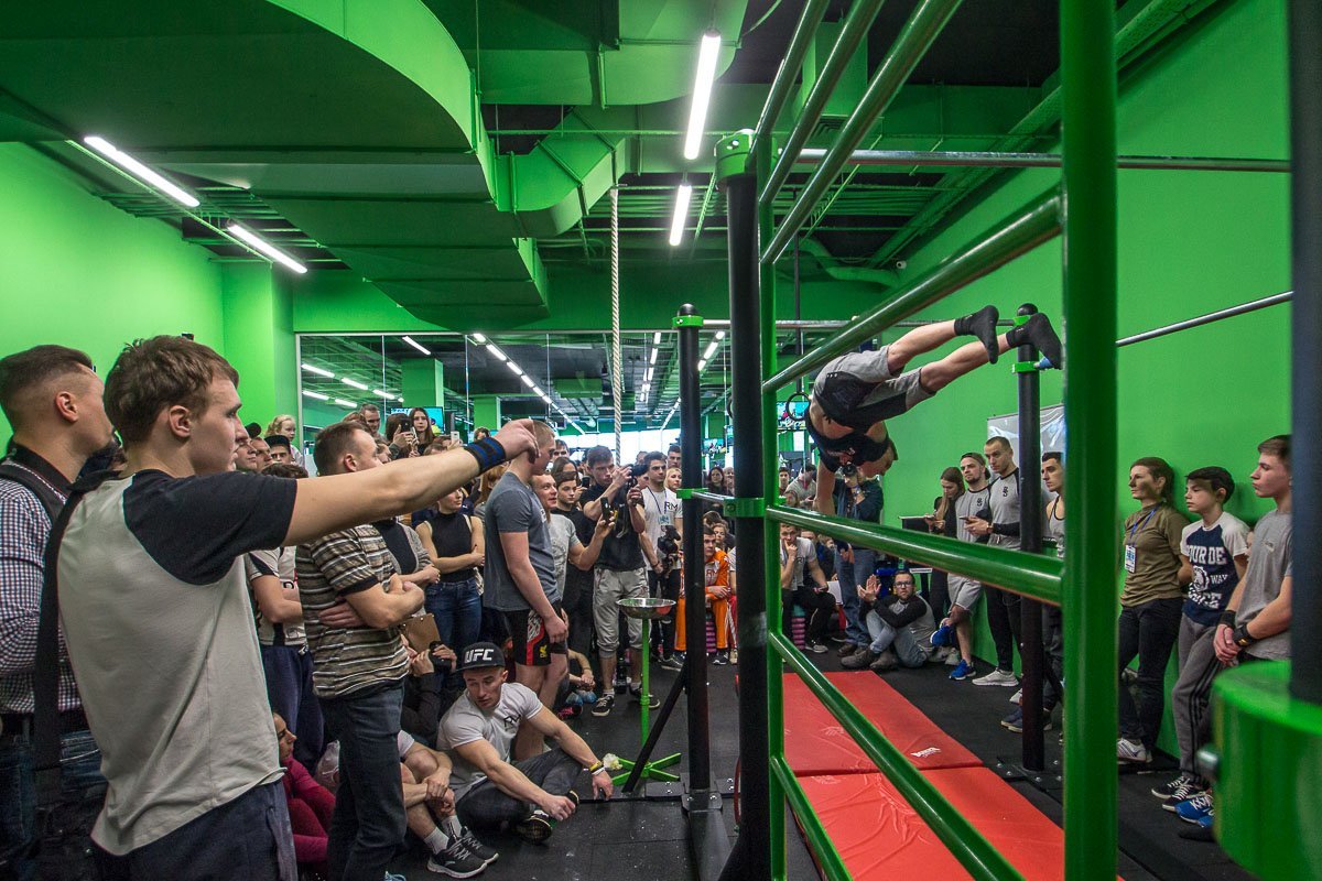 Маленький зал смог вместить всех зрителей