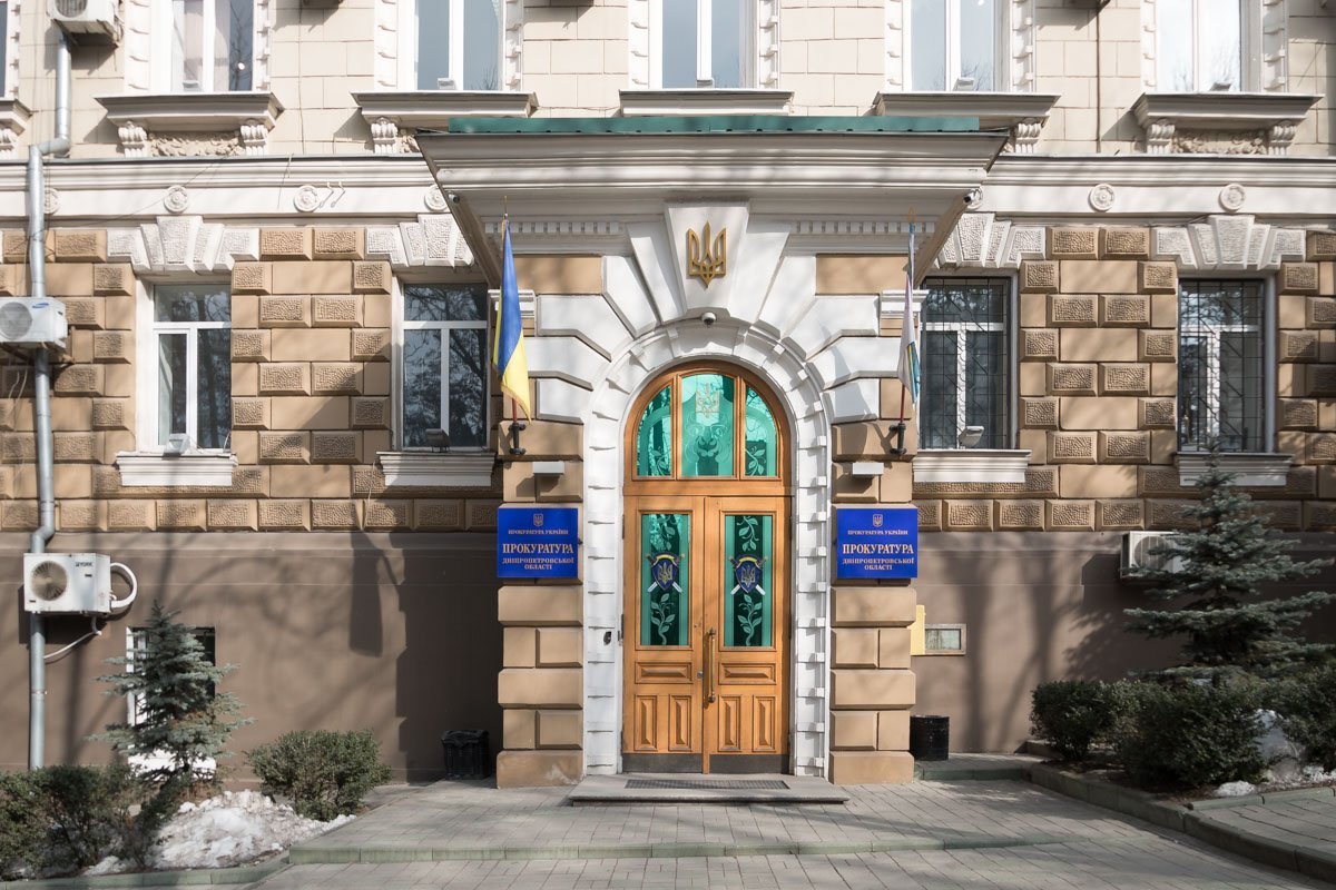 При обследовании здания, взрывотехники не выявили никаких опасных предметов При обследовании здания, взрывотехники не выявили никаких опасных предметов