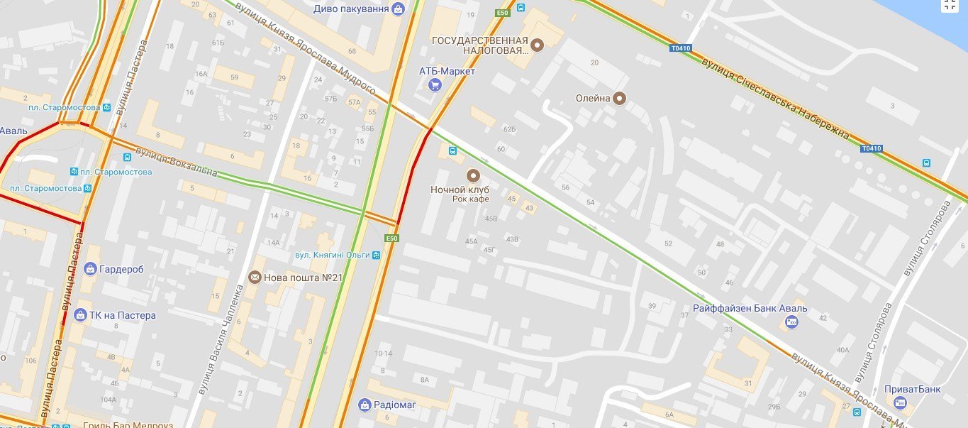 В этой части города ничто не препятствует движению автомобилистов