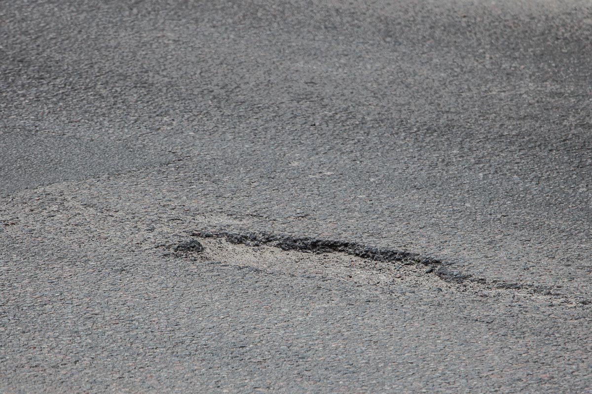 Не идеально, но, думаем, так задумано. Чтобы водители не расслаблялись 