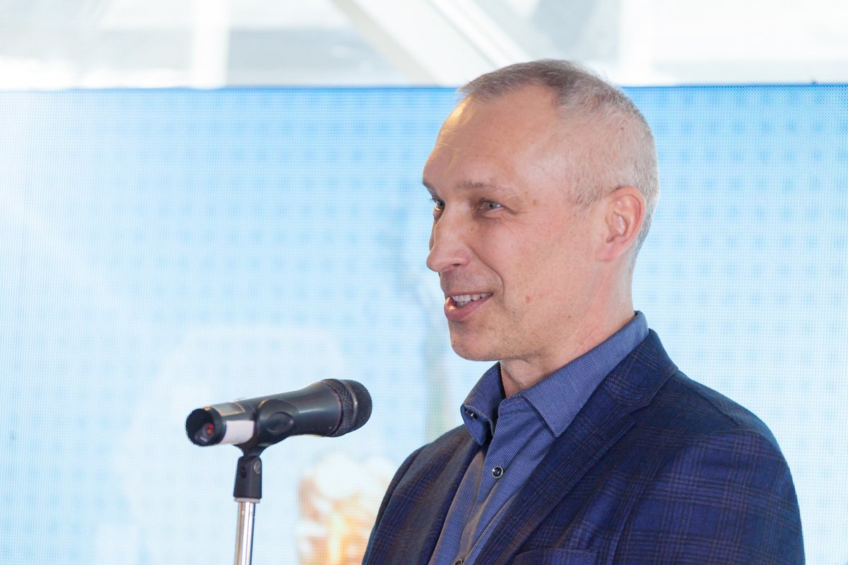 Олег Протасов пожелал всем футболистам удачи в полуфинале Олег Протасов пожелал всем футболистам удачи в полуфинале