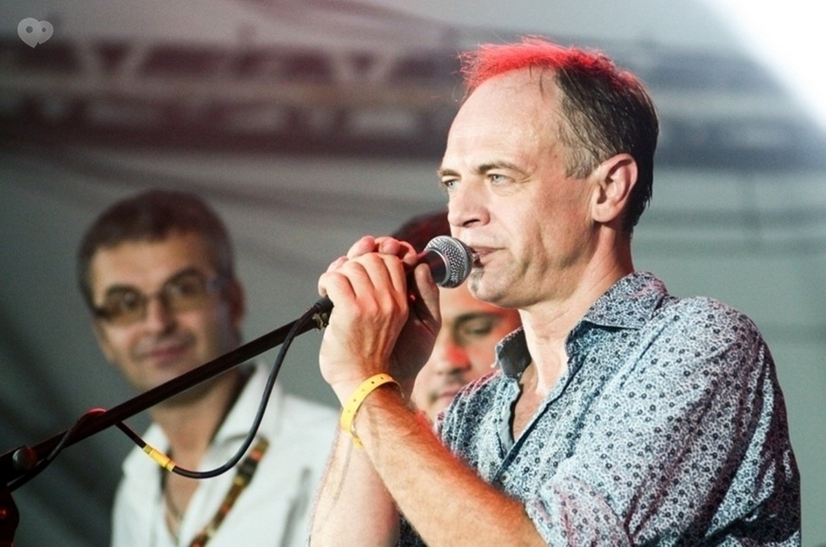 Группа "Братья Гадюкины" появилась в 1988 году