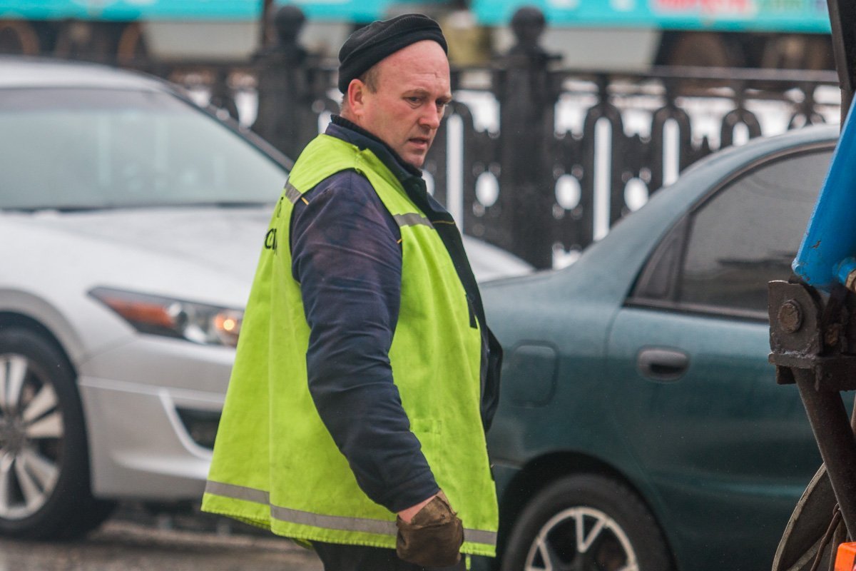 Господиможемой, этот трактор не выдерживает таких погодных условий, как мне их выдержать?