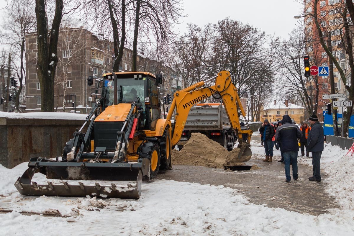 На месте уже работают коммунальные службы
