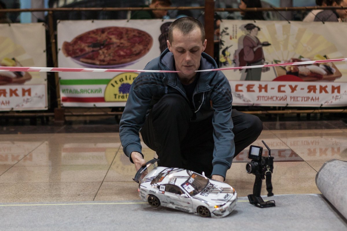 Скорость, управляемый занос и парные заезды Скорость, управляемый занос и парные заезды