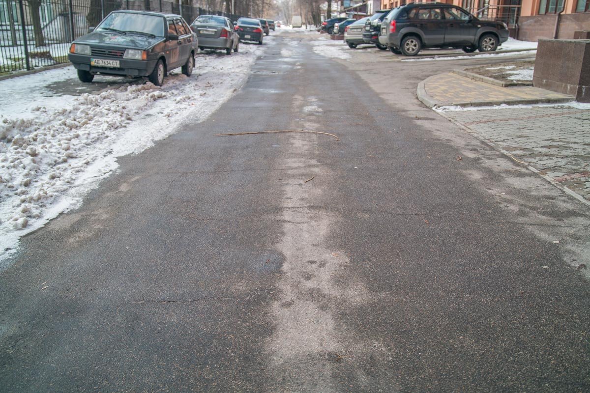 Но в целом - двигаться по улице водителям легко и комфортно Но в целом - двигаться по улице водителям легко и комфортно