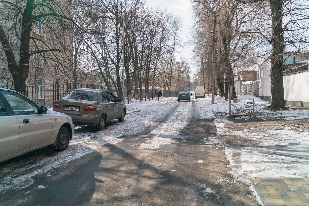 Только зимой дороги в Днепре как никогда ровные Только зимой дороги в Днепре как никогда ровные