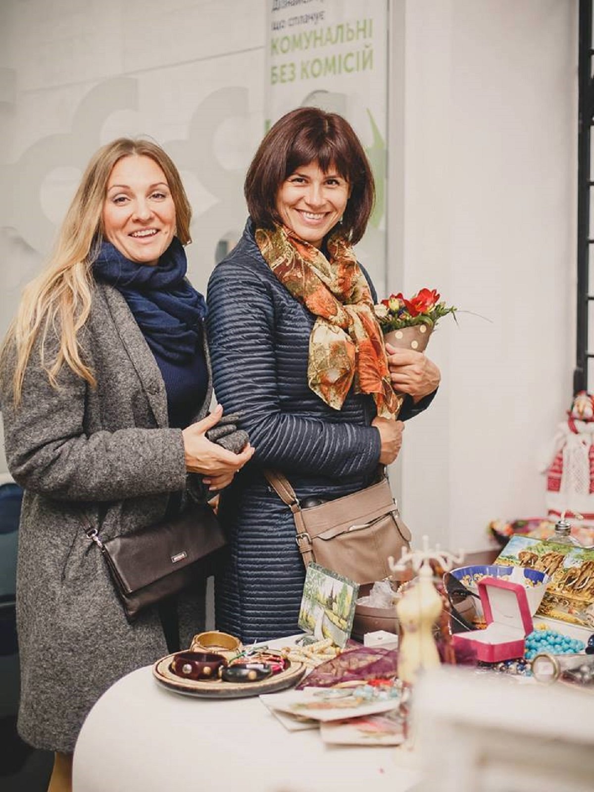Каждого гостя встречают шампанским, вкусненьким, вниманием и любовью Каждого гостя встречают шампанским, вкусненьким, вниманием и любовью