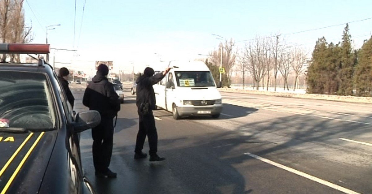 Будет отслеживаться, как автотранспортные предприятия и водители маршруток соблюдают правила перевозки пассажиров Будет отслеживаться, как автотранспортные предприятия и водители маршруток соблюдают правила перевозки пассажиров