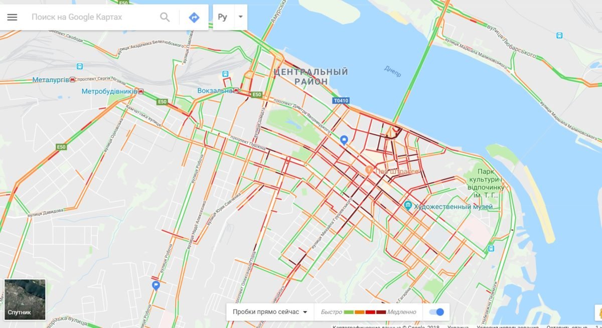 В пробках стал весь центр города