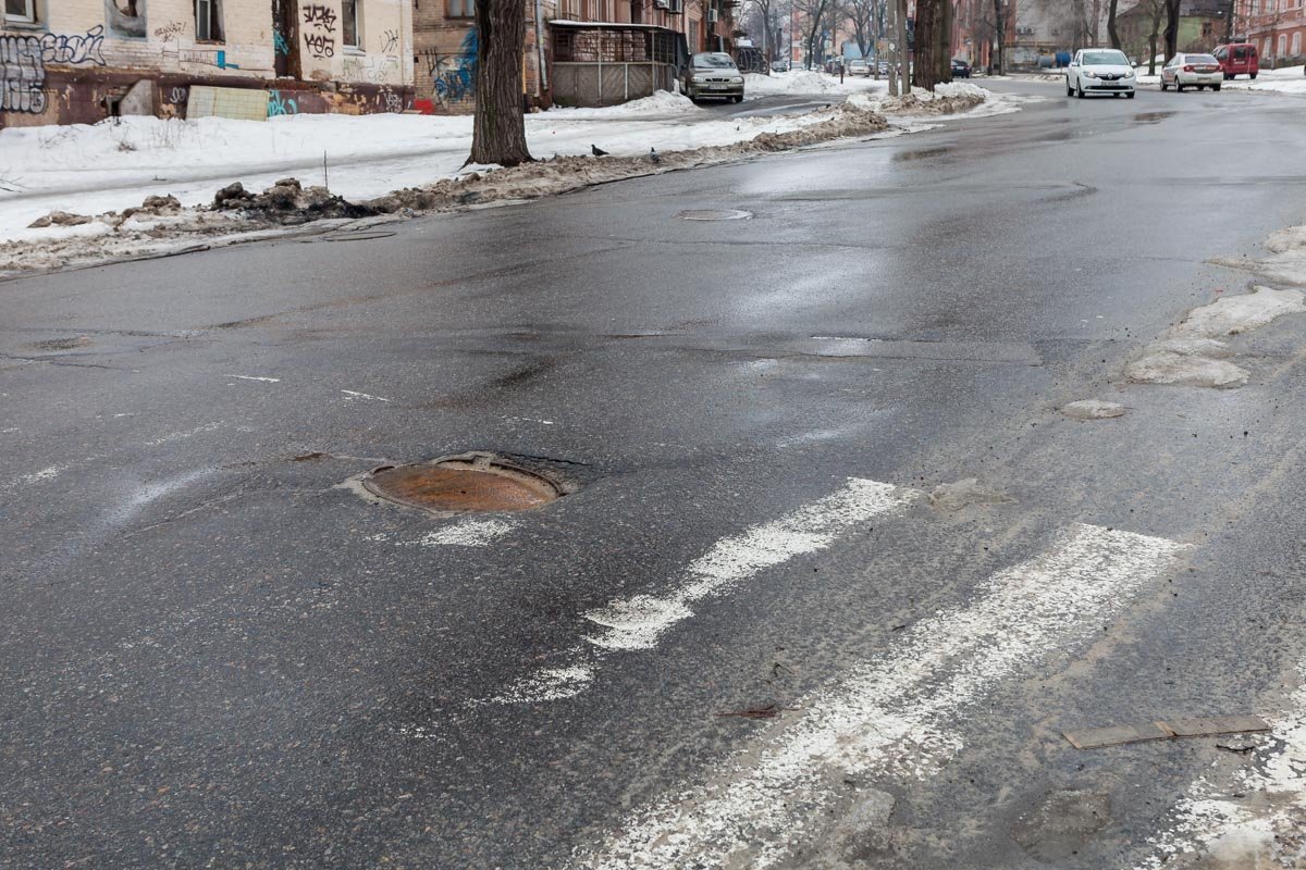 На дороге стерлась разметка