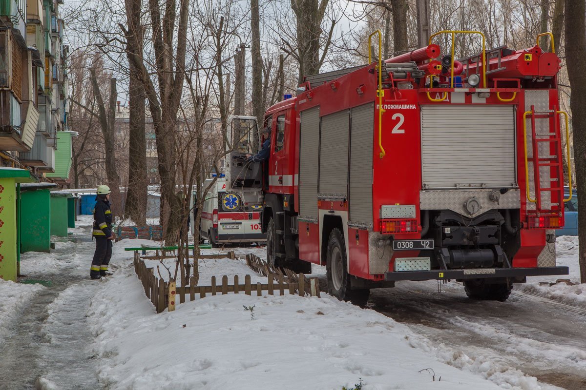 Инцидент произошел возле дома №8 на проспекте Богдана Хмельницкого Инцидент произошел возле дома №8 на проспекте Богдана Хмельницкого