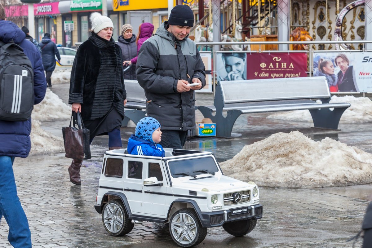 Было бы неплохо, если бы некоторых водителей в городе контролировали так же