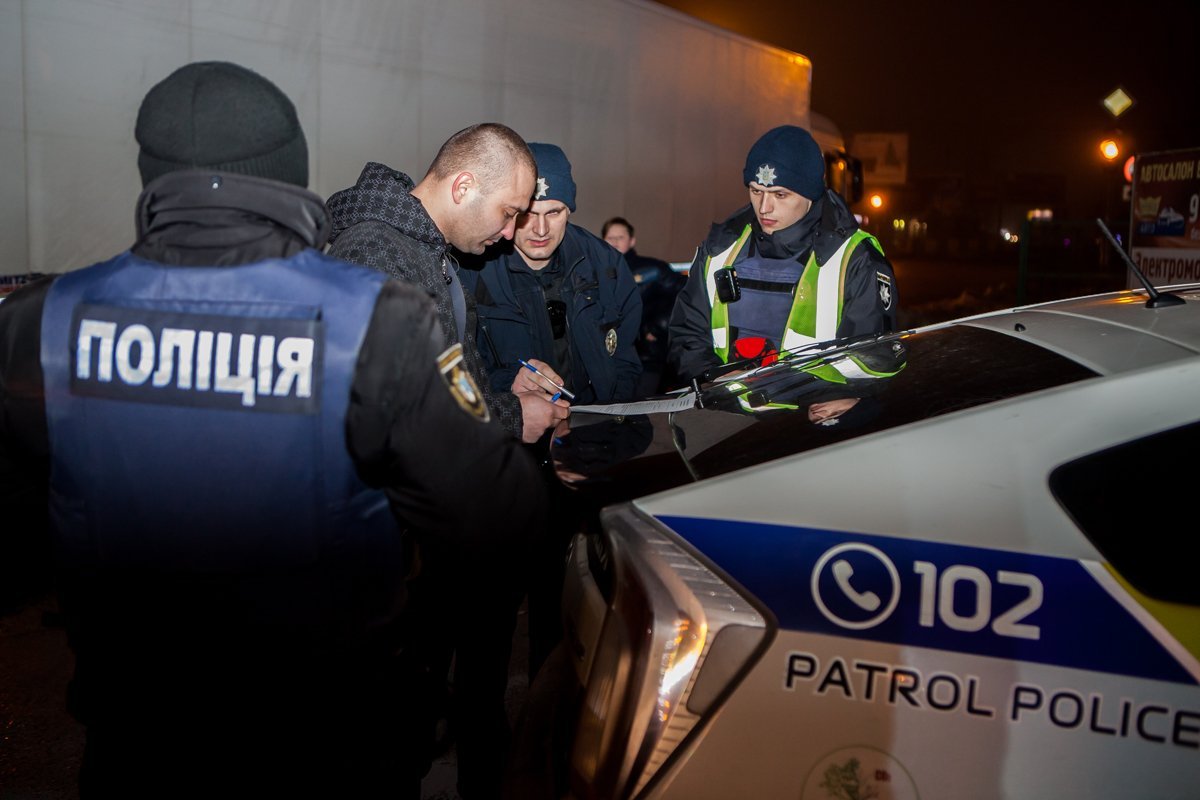 Полиция разыскивает скрывшийся с места МАЗ