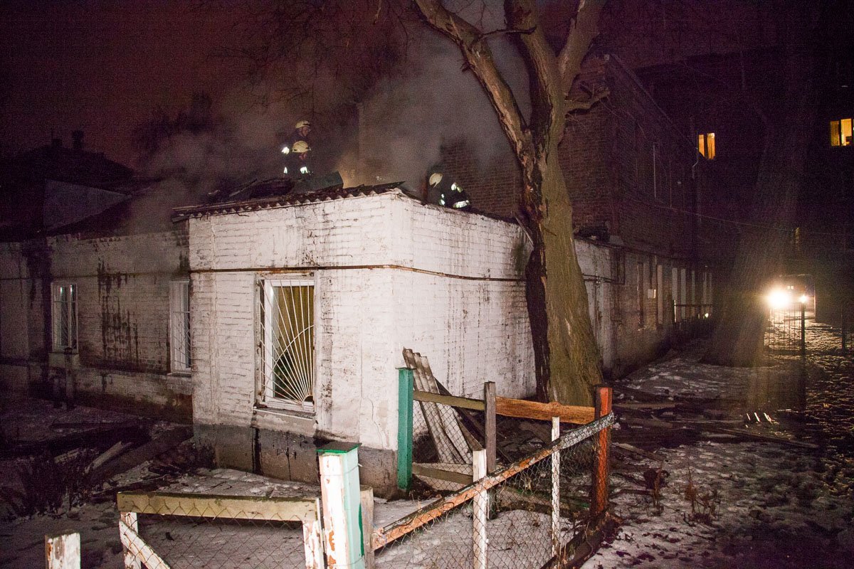 При пожаре пострадала 62-летняя женщина При пожаре пострадала 62-летняя женщина