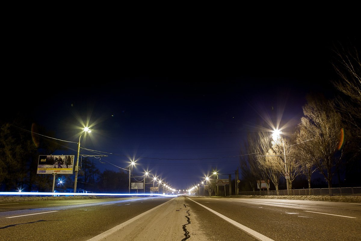 Автомобилистам стоит соблюдать скоростной режим и дистанцию между автомобилями Автомобилистам стоит соблюдать скоростной режим и дистанцию между автомобилями