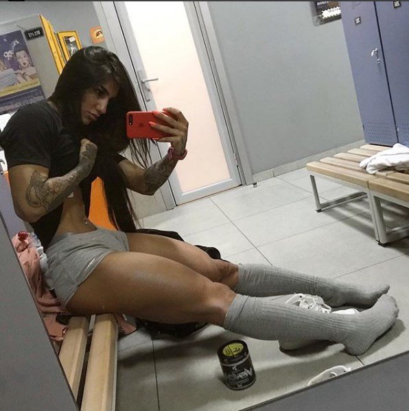 Фото, опубликованное 9 марта, набрало 93 448 лайков