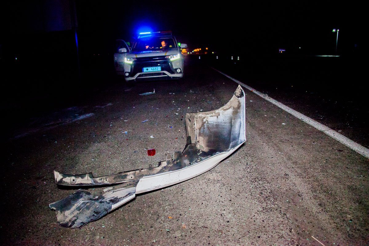 На место происшествия прибыло два экипажа патрульной полиции