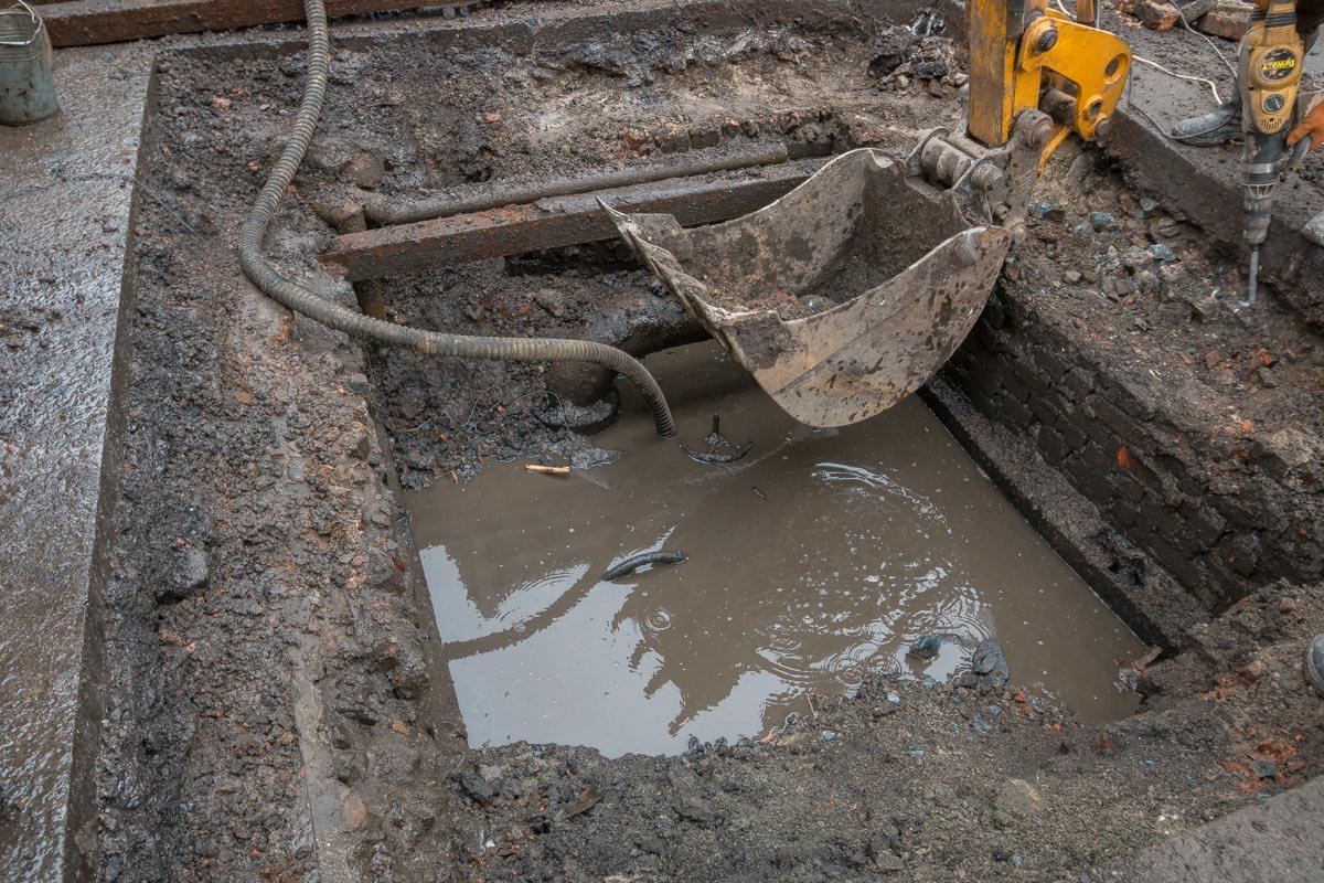 Ремонтные работы обещают закончить в течение недели