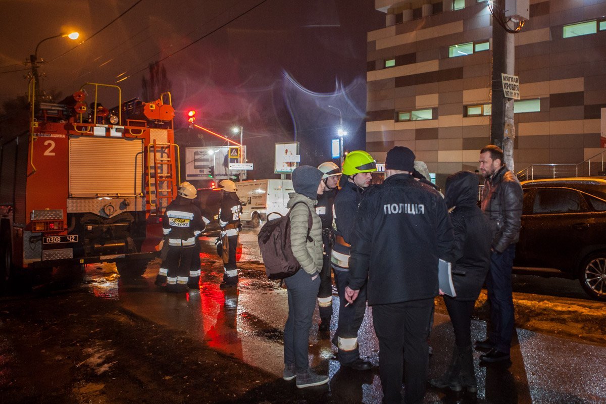 Причины возгорания выясняются Причины возгорания выясняются