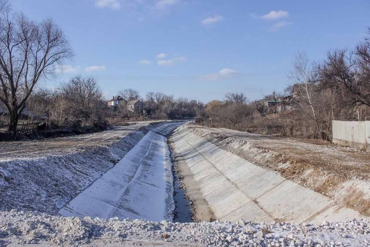 Балку начали расчищать в 2017 году Балку начали расчищать в 2017 году