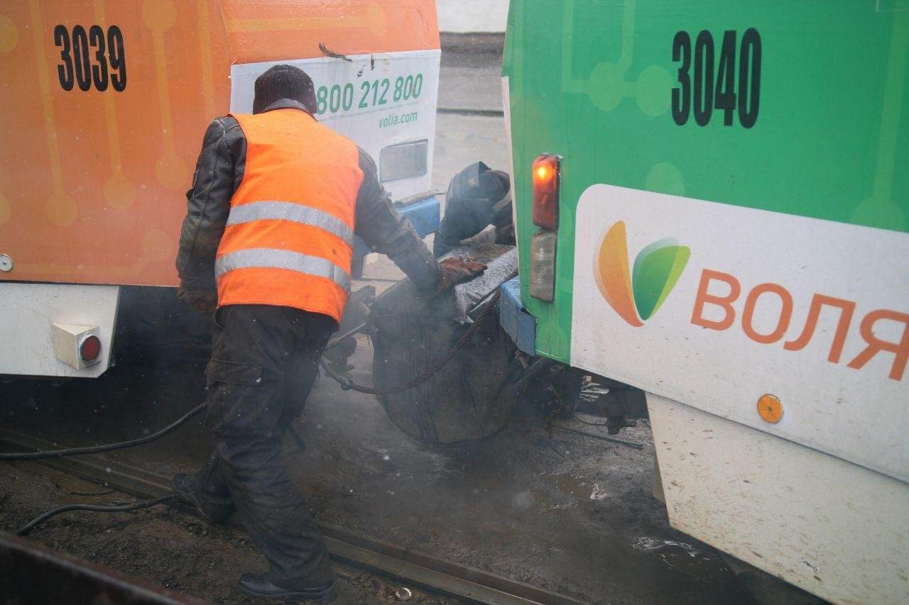 Поломку устраняют