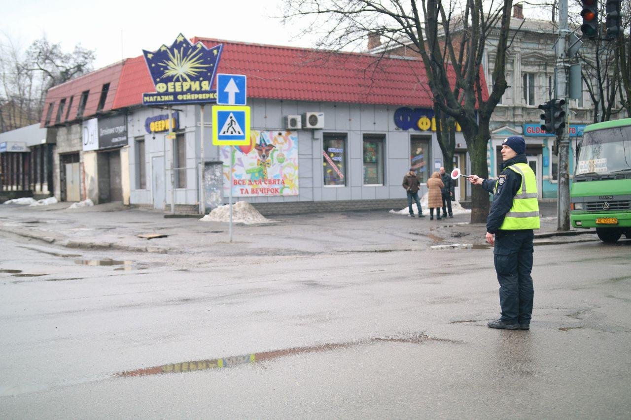 Улица Щепкина от проспекта Нигояна до улицы Произвольной перекрыта Улица Щепкина от проспекта Нигояна до улицы Произвольной перекрыта