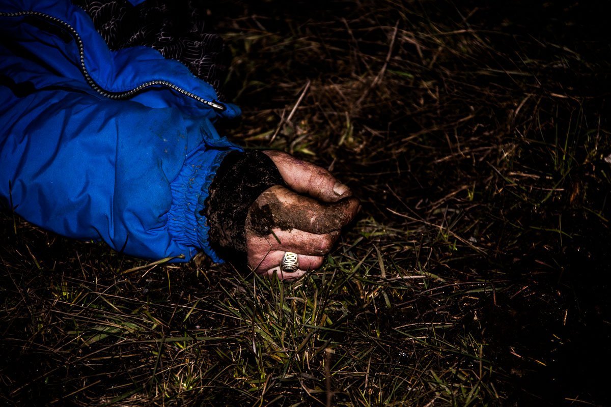 На место приехали родственники погибшего На место приехали родственники погибшего